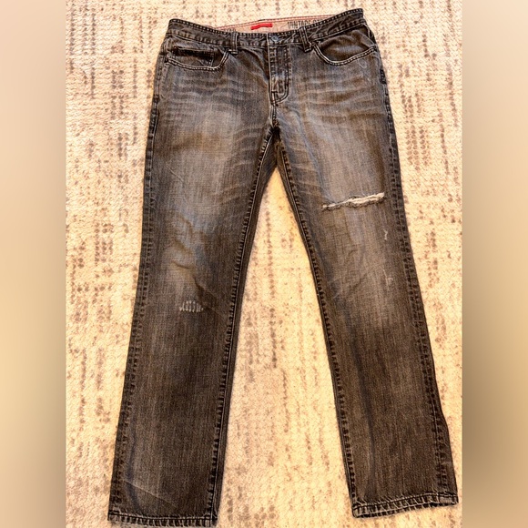 Men’s Distressed Jeans Converse - Picture 3 of 5